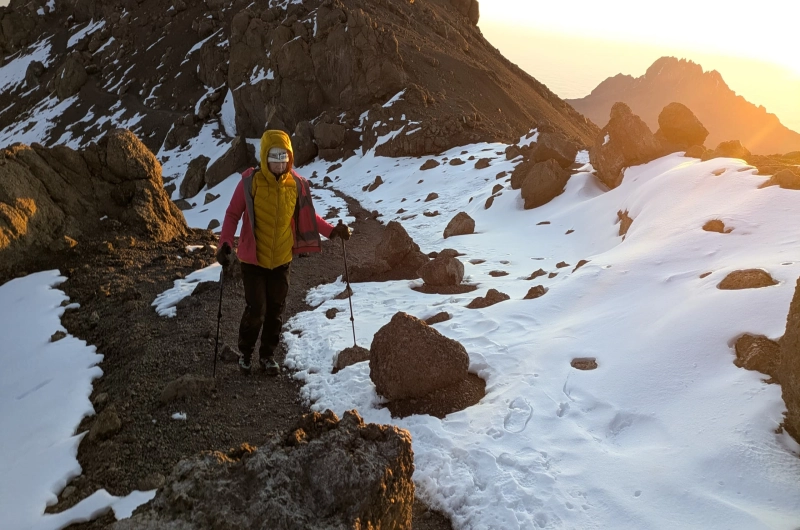 6 Days Marangu Route Kilimanjaro Climbing in September